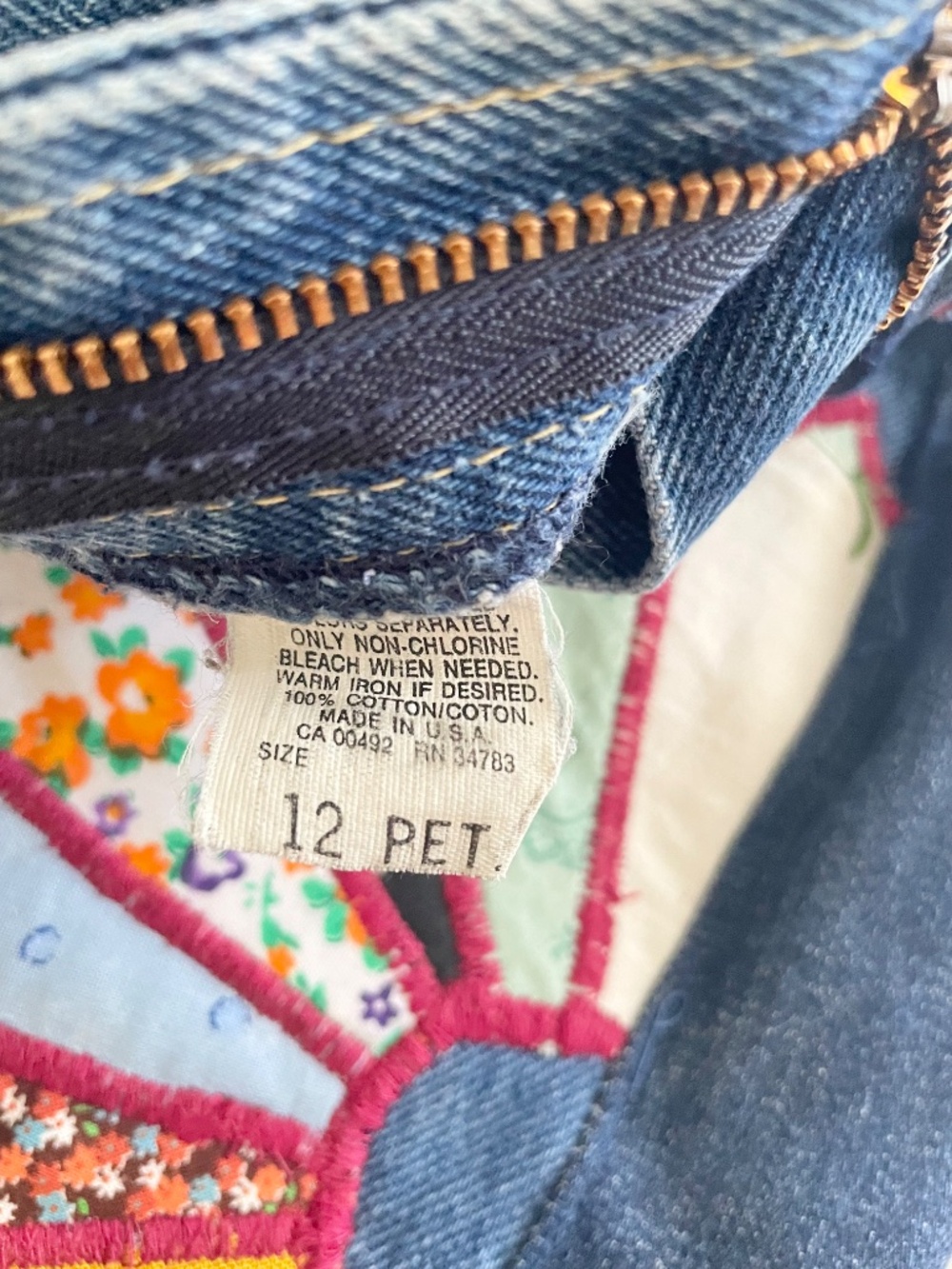 Vintage Lee Upcycled Patchwork Jeans 12P OOAK 70s Hippie Wide Leg - Picture 8 of 12